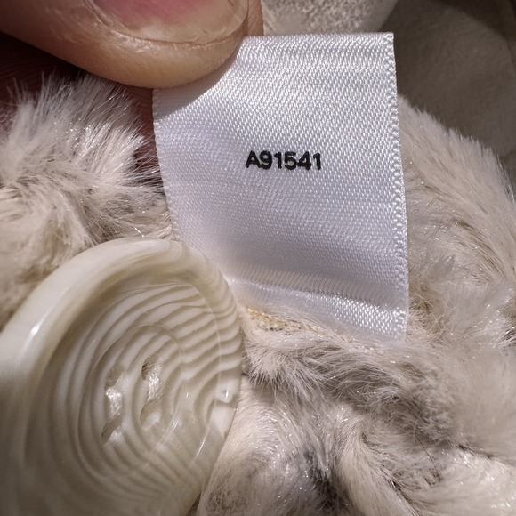 Dennis by Dennis Basso Size Small Ultra Soft Faux Fur Ivory Coat Jacket Button - Picture 8 of 16